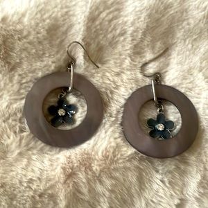 Circle with flower earrings